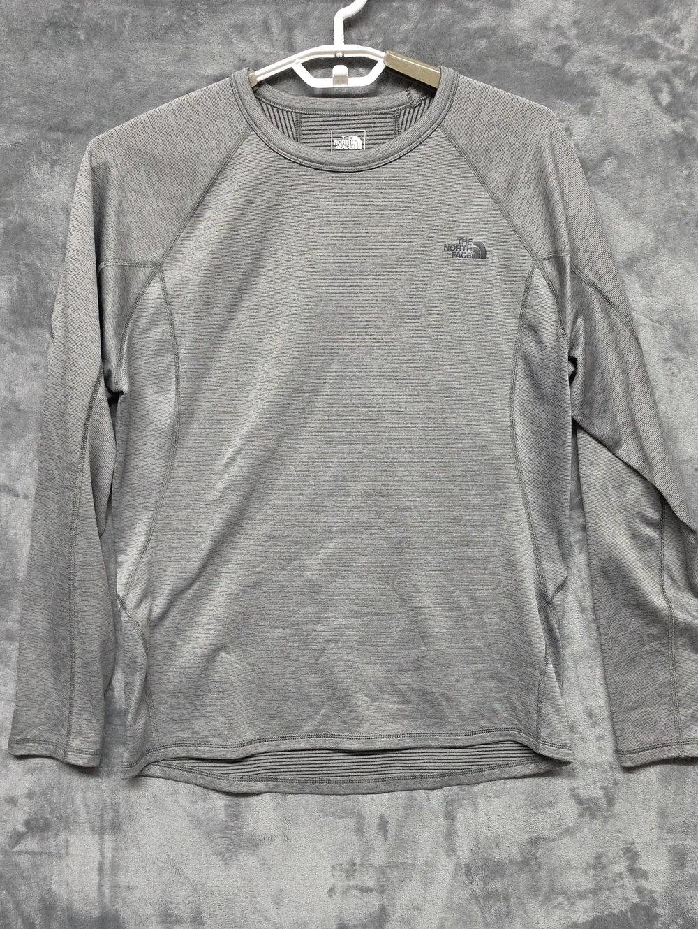 The North Face Men's Long-Sleeve Crew Fleece Light Gray sz Large